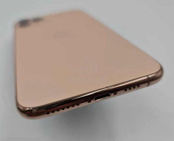 Apple iPhone 11 Pro 256 GB direct owner - photo 2 of 3