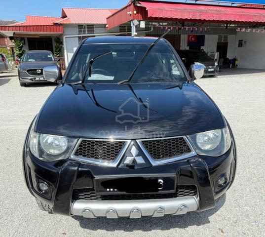 2012 Mitsubishi TRITON 2.5(A) 4x4. 0 muka - 2