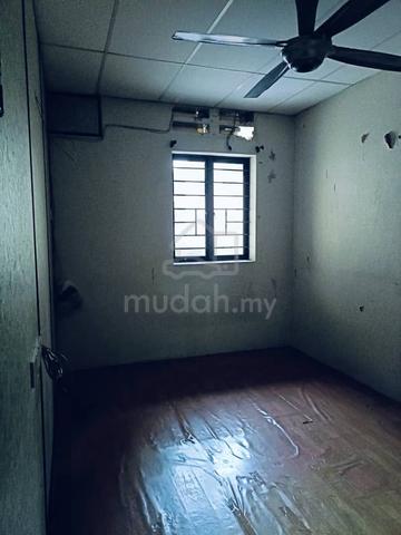 bukit kayu hitam shoplot 1
