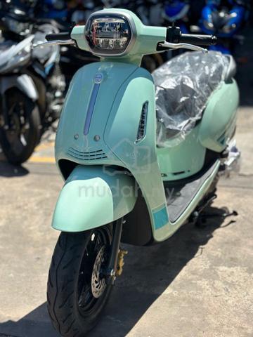 Carousel Image