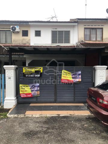 Taman Cahaya Masai/ 2 tingkat/ RENOVATED/ Lulus 3 Hari 1