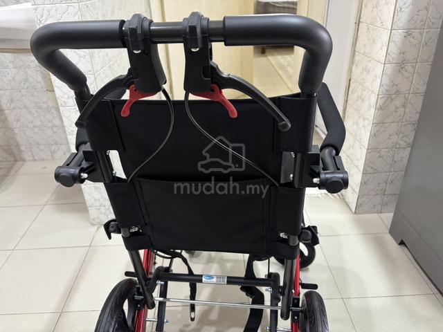 Hospiguard Aluminium Travel Wheelchair - photo 3 of 6