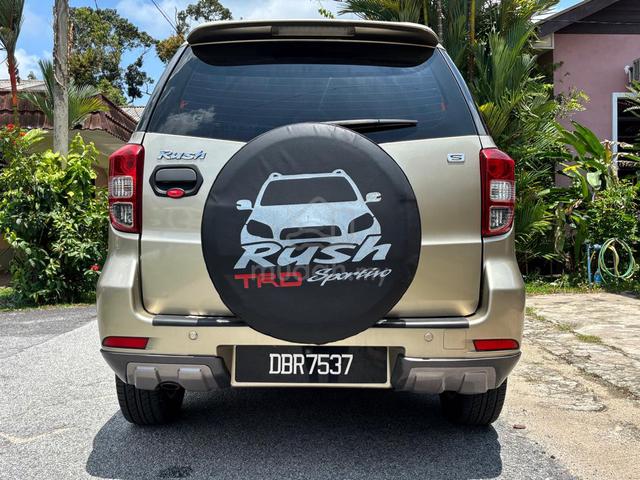 2010 Toyota RUSH 1.5 S F700RE FACELIFT (A) - 5
