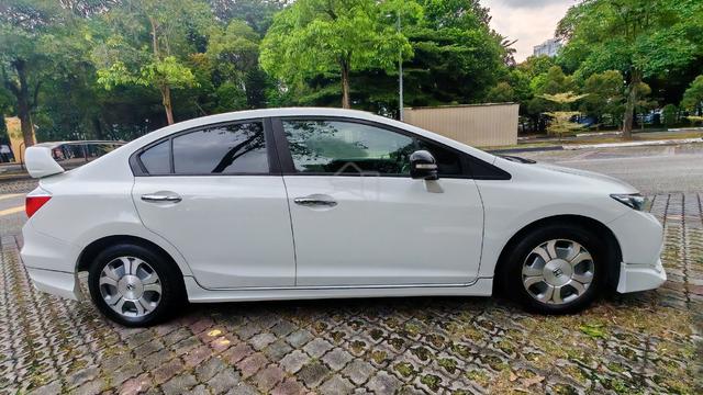 2013 Honda CIVIC HYBRID - 5