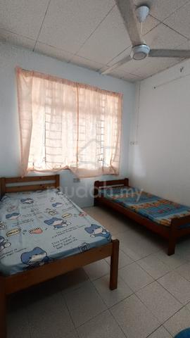 bilik sewa perempuan share Taman Sri Meranti Changloon 1