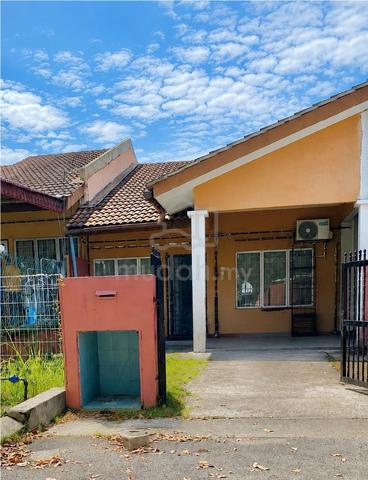 [FACING OPEN, DEPAN SURAU] Tmn Amansari Rahman Putra, BRP7, Sg. Buloh 1