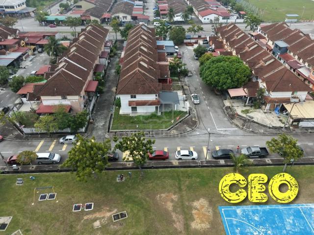 Newly Refurbished 2 Storey Terrace Corner at Taman Mutiara Teratai 1