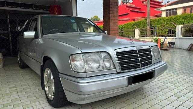 1995 Mercedes Benz E280 2.8 W124 (A) - 1