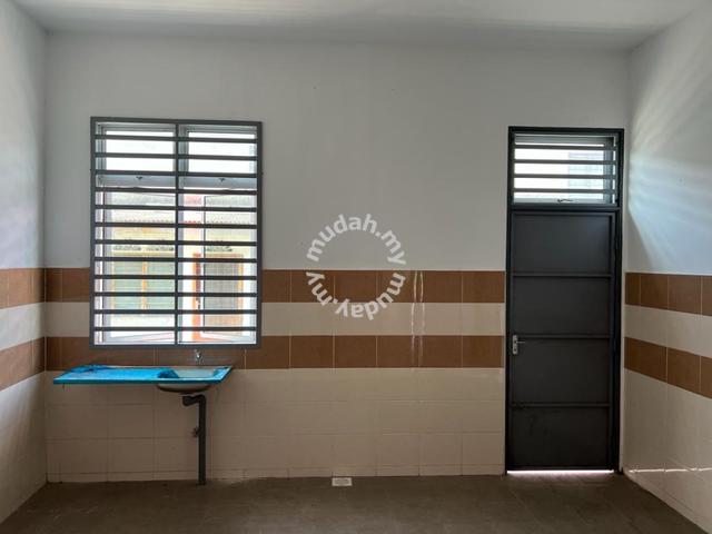 Rumah Teres Setingkat [saiz: 26'4" X 50'] 5