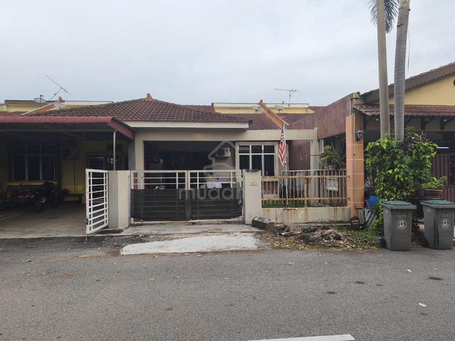 [Facing Open] Taman Pulau Gadong Jaya Melaka untuk dijual 1