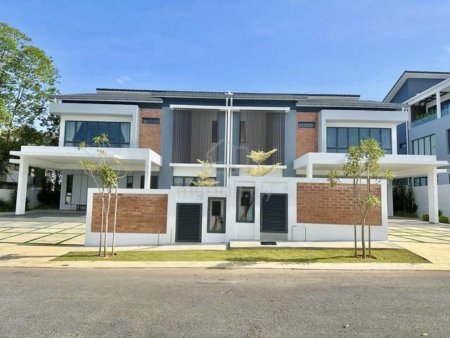 Country Villas -Luxury Double Storey Semi-D 1