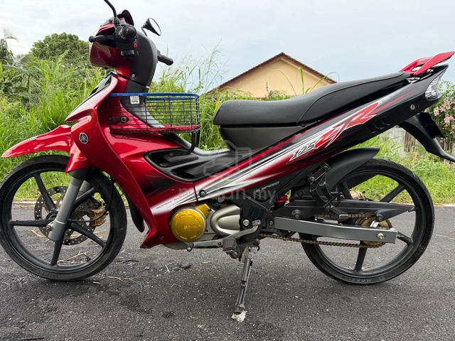 Yamaha 125zr 2016 maroon - photo 2 of 5