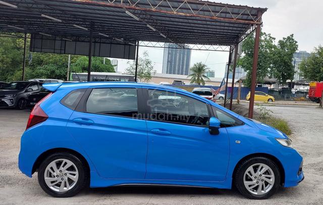 2015 Honda JAZZ 1.5E MUGEN BODYKITS NEW PAINT - 4