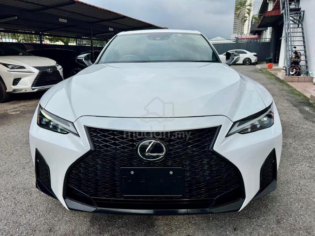 2022 Lexus IS300 2.0 F-SPORT MOD BLACK S 360CAM 5A - 4