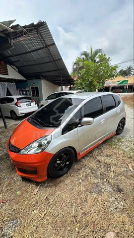 2014 Honda JAZZ 1.3 HYBRID FACELIFT (A) - 3