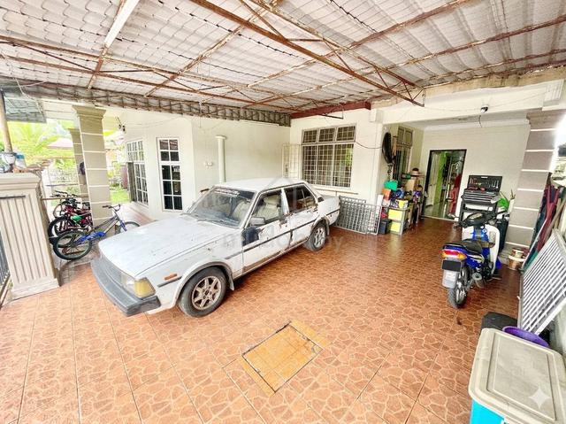 Renovated Semi D Panchor Jaya near LEKAS for sale 1