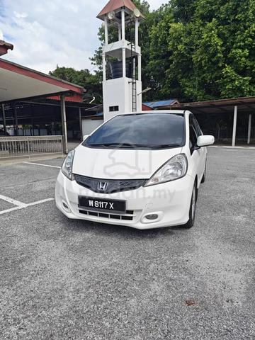 2015 Honda JAZZ 1.5 V MY2014 (A) - 3
