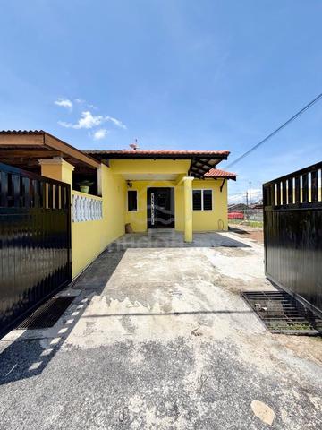 REFURBISHED | CORNER - 1 Storey Terrace Bandar Tasik Kesuma Semenyih 1