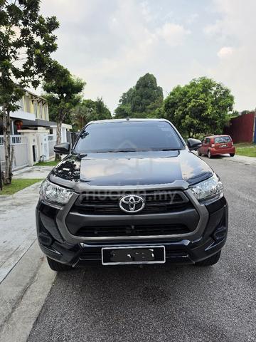 2022 Toyota HILUX 2.4 E(A) direct owner - 1