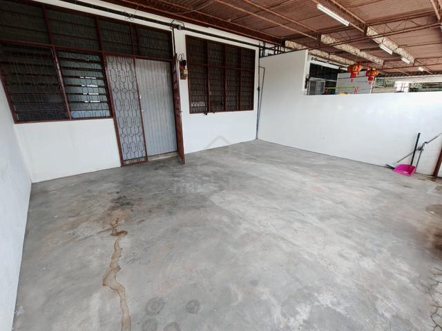 【Chinese Area】TAMAN KELADI - Single Storey Terrace House 1