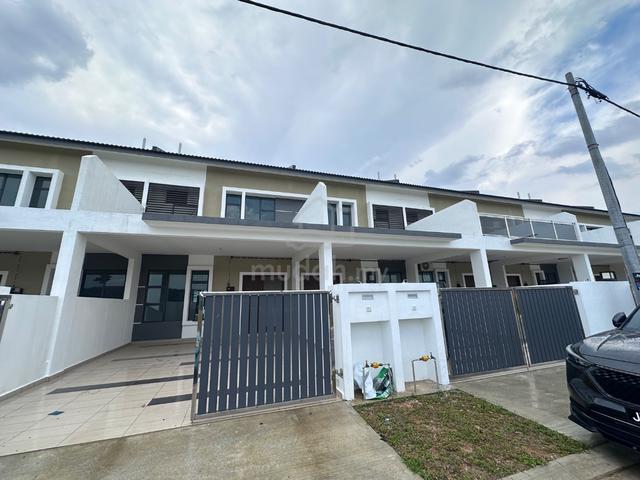 Rumah Sewa ❗️Fasa Baru Wau Barat Bandar Layangkasa Pasir Gudang 1