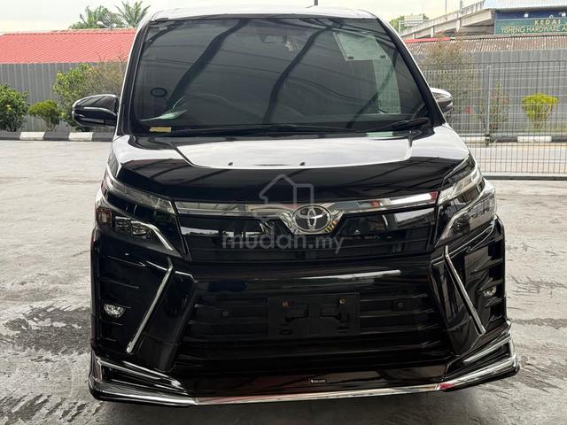 2021 VOXY 2.0 ZS KIRAMEKI 3-8ys warranty/free serv - 3