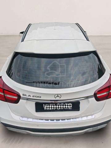 2019 Mercedes Benz GLA 200 STYLE 2.0L (A) - 4