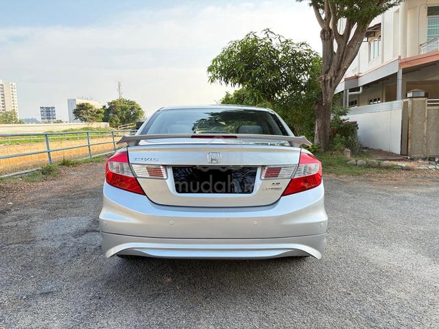 2015 Honda CIVIC 1.8 FACELIFT (A) SUPER LOW MILEAG - 5