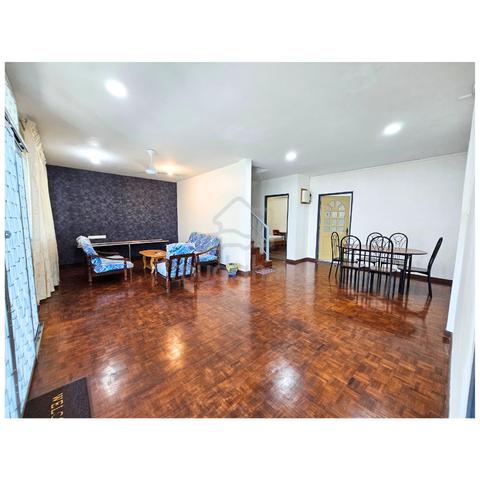 ROOMS FOR RENT | TAMAN GABUNG [Room Specialist] 🏠 1