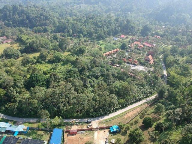 NEGOTIABLE - Tanah bersebelahan Sugeh Hill Resort untuk dijual‼️ 1
