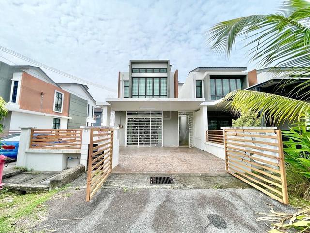 End Lot 2 Storey Saujana KLIA EXTRA LAND cheapest @ kota warisan 1