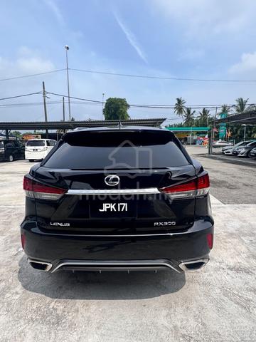 2017 Lexus RX200T 2.0 LUXURY (A) - 4