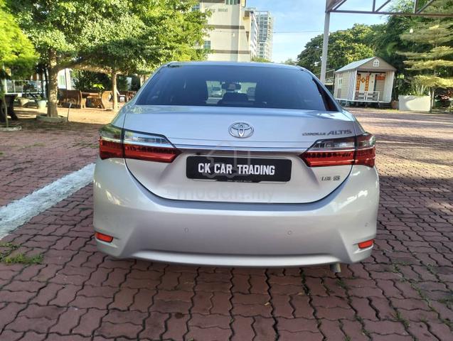 2017 Toyota COROLLA ALTIS 1.8 G FACELIFT (A) - 4