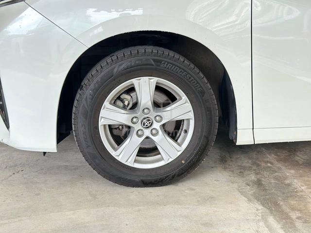2022 Toyota ALPHARD 2.5 X *8 SEATER,BEIGE INTERIOR - 5