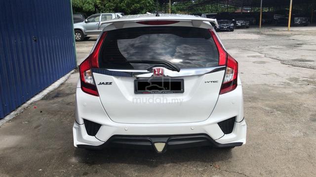 2015 Honda JAZZ 1.5 V (loan kedai) - 5