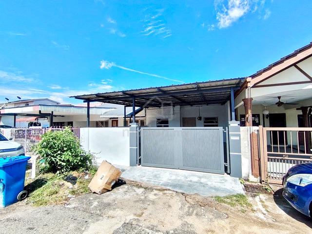 Fully Renovated Teres Setingkat Taman Ayer Keroh Height Melaka 1