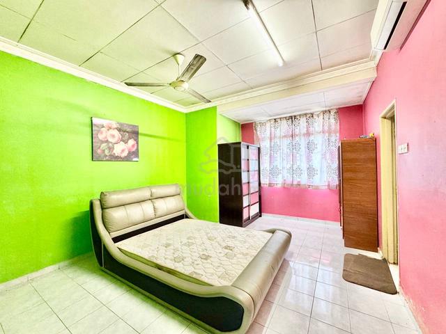 Desa Latania , Seksyen 36 , Shah Alam 3