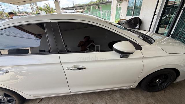 HONDA CITY - 4