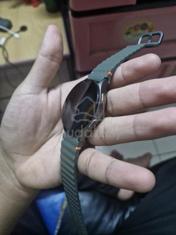 Samsung watch 7 - photo 4 of 4