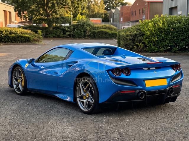 2022 Ferrari F8 Spider PAX DISPLAY/LIFTER/CAMERA - 2