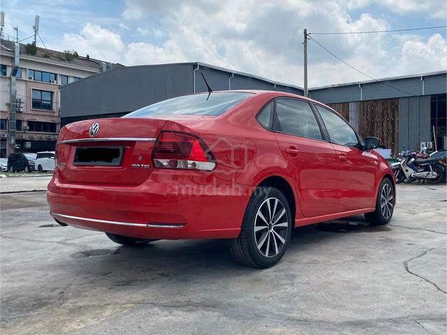 2017 Volkswagen VENTO 1.2 TSI HIGHLINE (A) - 4