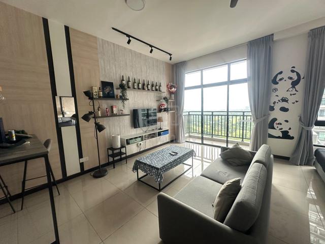 Molek Regency 1