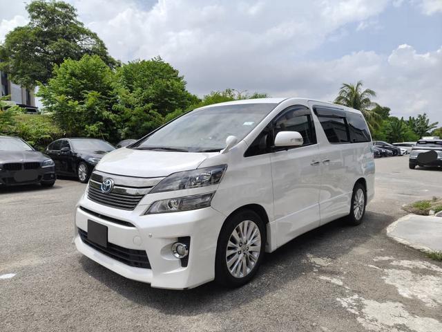2013 Toyota VELLFIRE 2.4 X ANH20 FACELIFT 8 seater - 2
