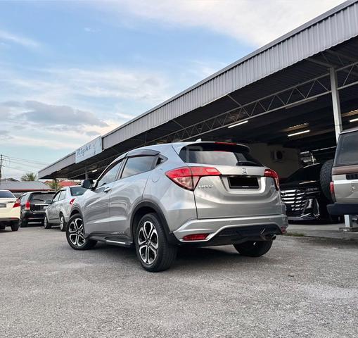 Honda HR-V 1.8 V ENHANCED (A) - 3