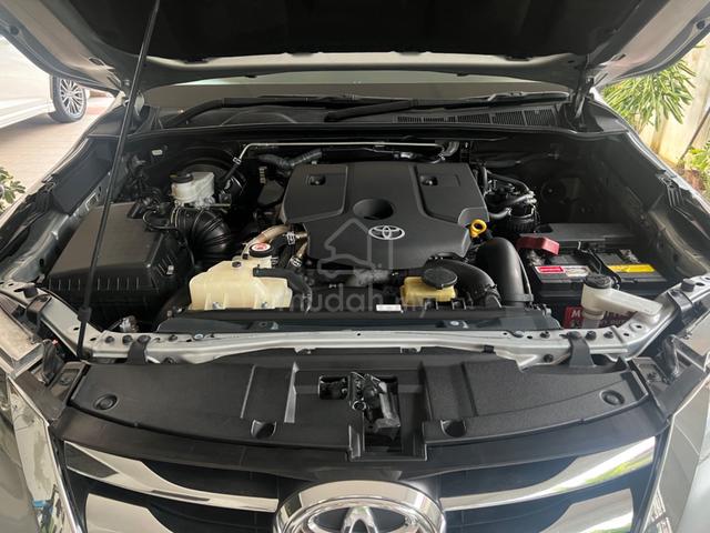 2020 Toyota FORTUNER VRZ 4X4 2.4L (A) - 5