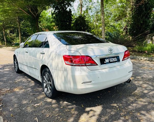 2011 Toyota CAMRY 2.0 G black interior - 4