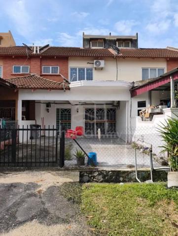 Eka Matahari Jalan Labu Sendayan - Bandar Enstek Teres 2 Tingkat 1