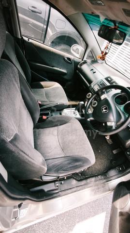 Honda CITY 1.5 VTEC AUTO (2006) - 4