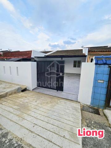 Bandar Selesa Jaya fully renovated 22x70 3B2B extended cheap good 1