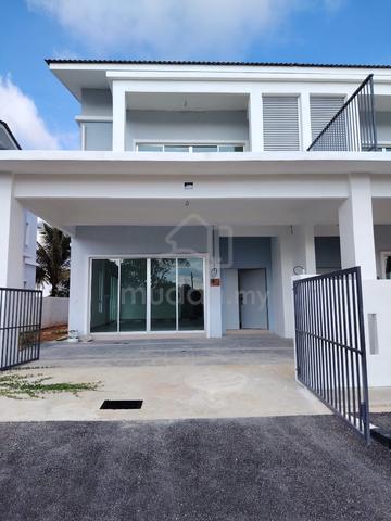 2STOREY SEMID‼️RUMAH BAHARU LUAS‼️LAST UNIT‼️MALAYLOT 2486sf‼️4 BILIK‼ 1